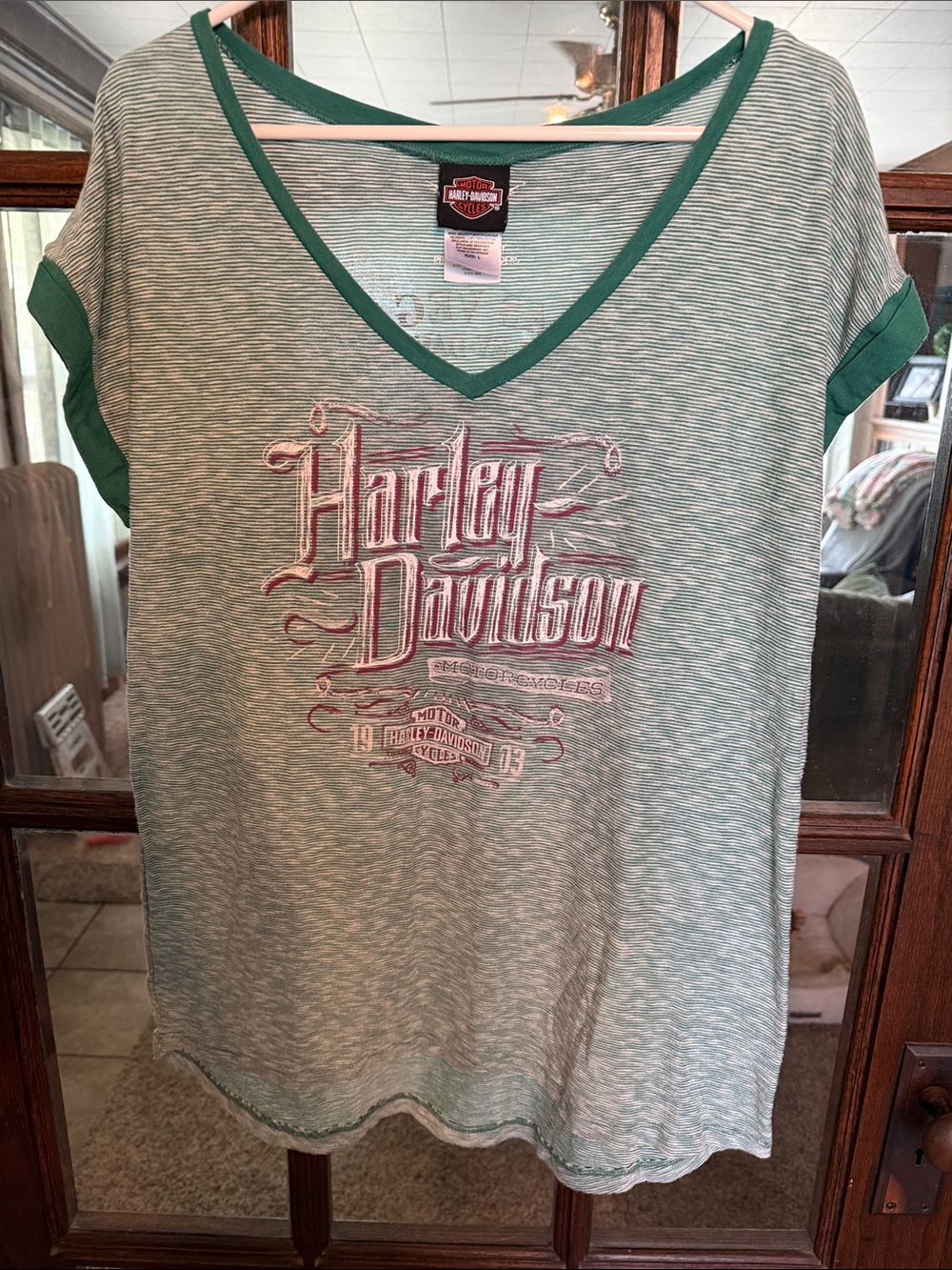 Harley-Davidson Las Vegas Nevada Green Striped V-Neck Graphic Tee Large 5T38